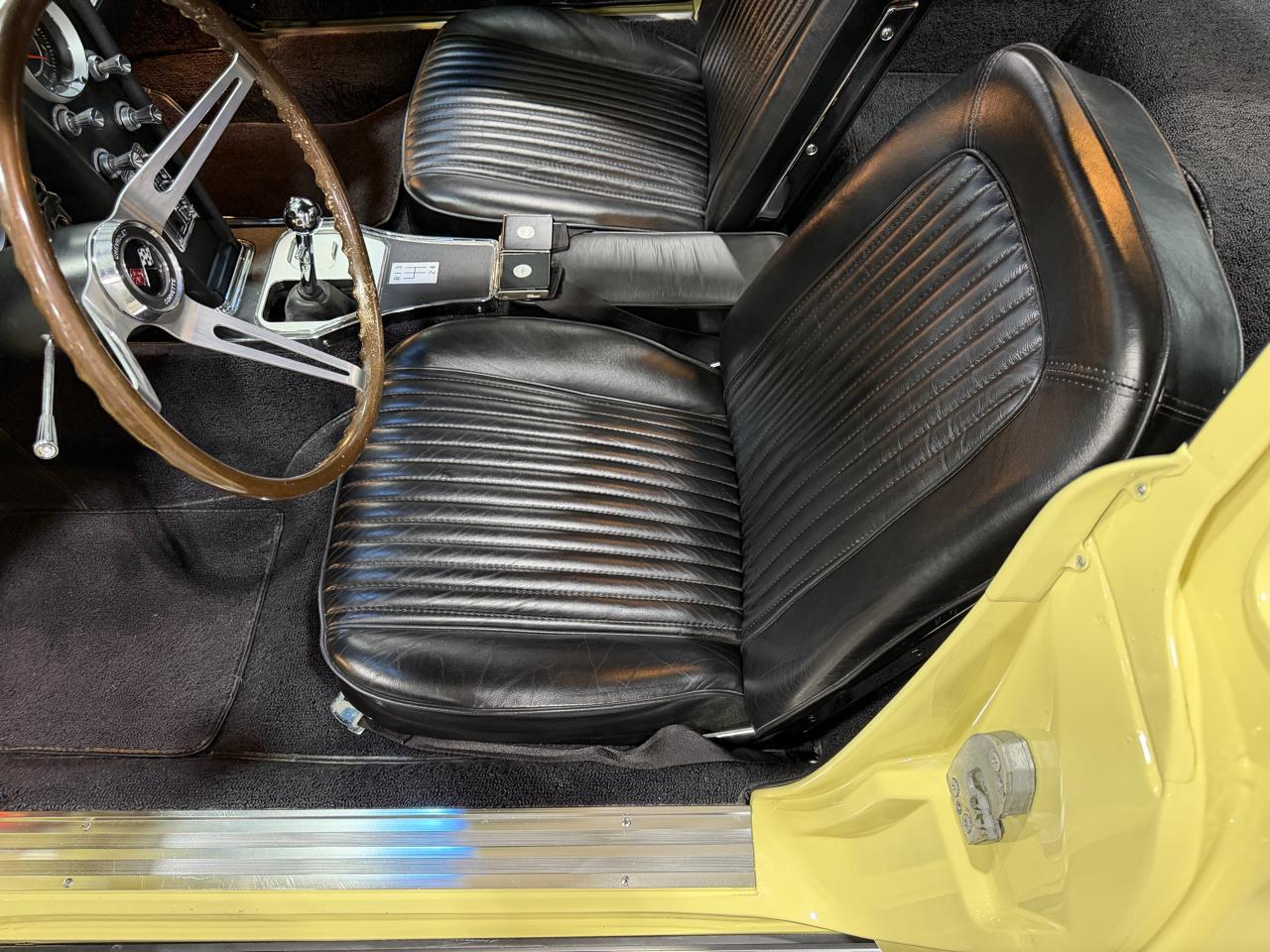 Chevrolet Corvette  1964