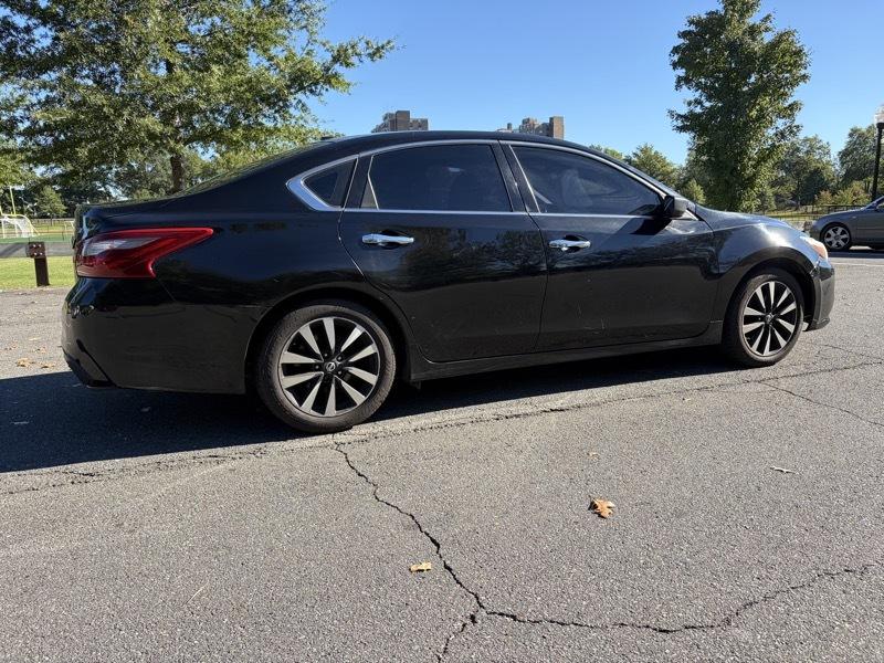Nissan Altima 2.5 SV 2018