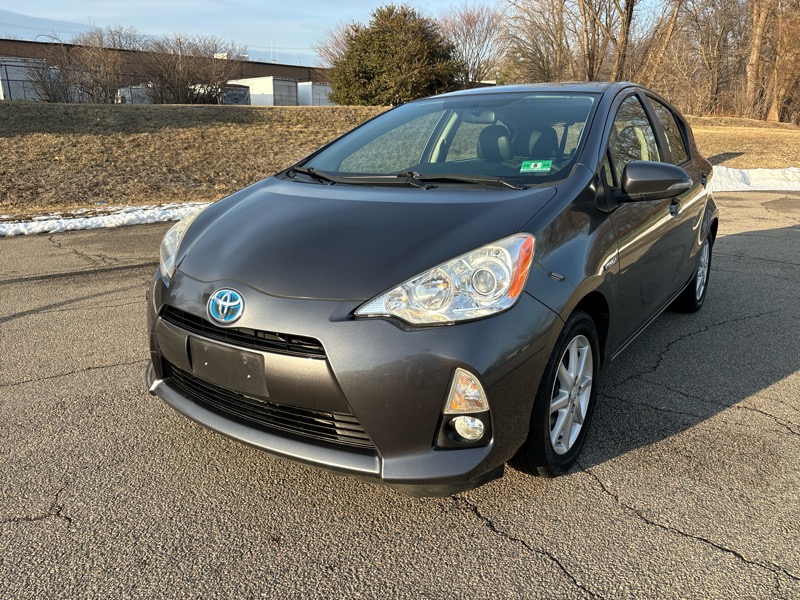 2014 Toyota Prius c