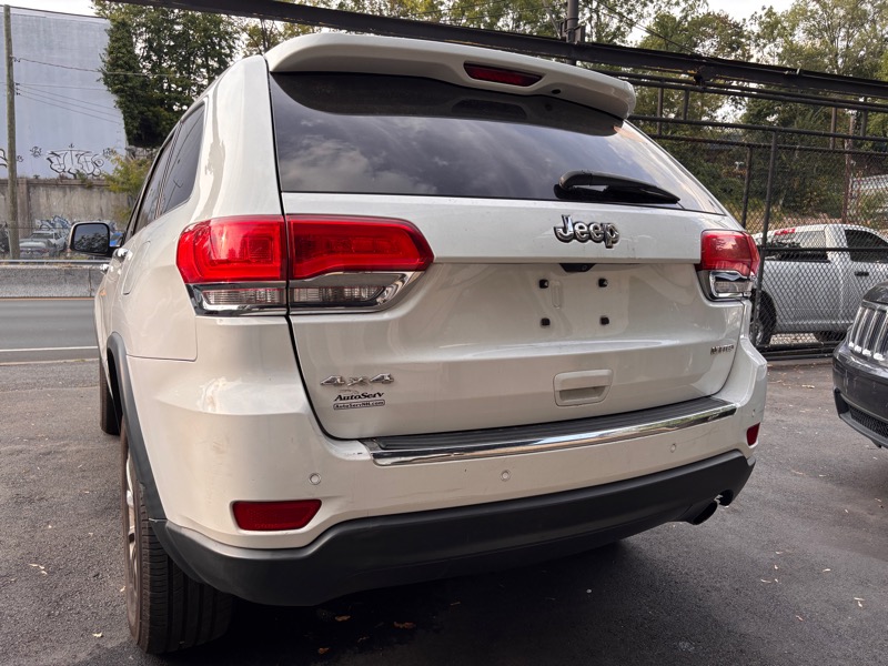 2015 Jeep Grand Cherokee Limited photo 4