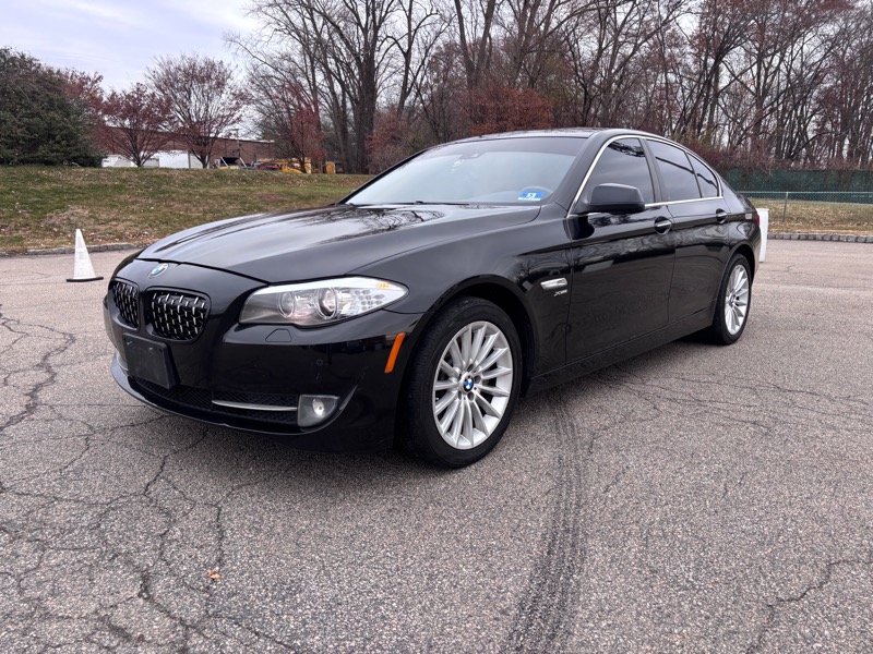 2012 BMW 5 Series 535i's photo