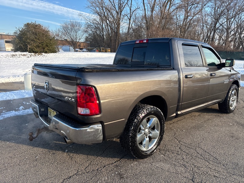 RAM 1500 4WD Crew Cab 149" Big Horn 2016