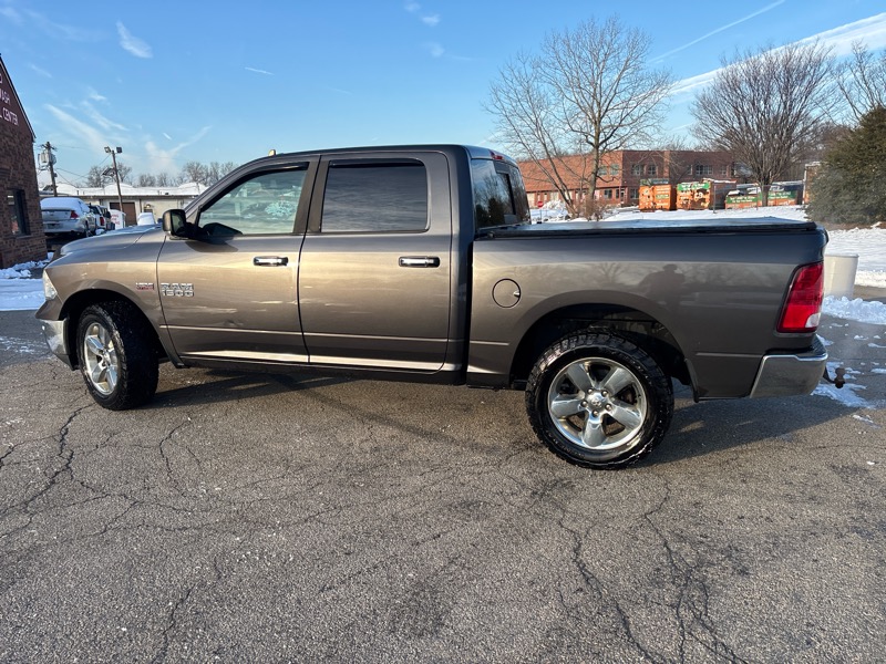 RAM 1500 4WD Crew Cab 149" Big Horn 2016