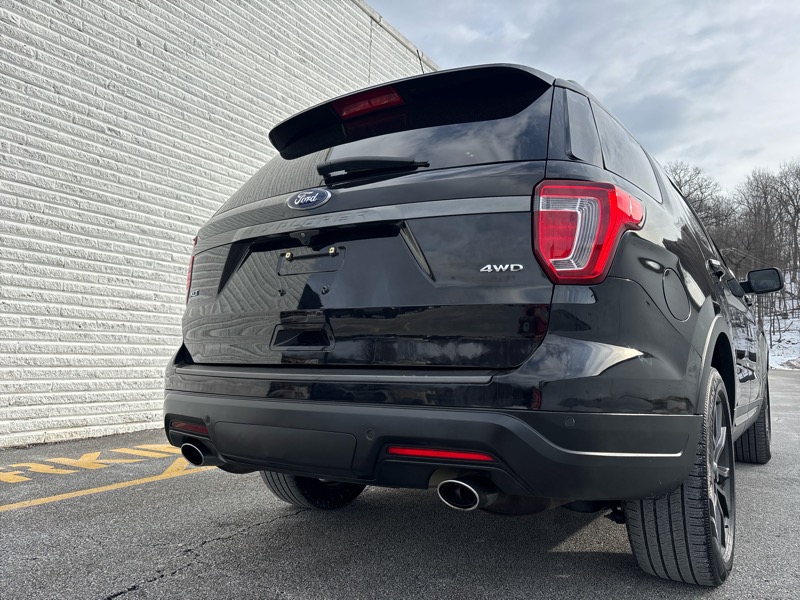 Ford Explorer 4dr 114" WB 4.0L XLT AWD 2019