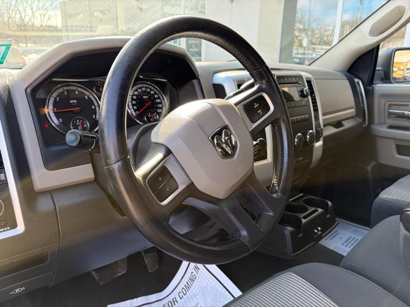 RAM 1500 4WD Crew Cab 149" Big Horn 2010