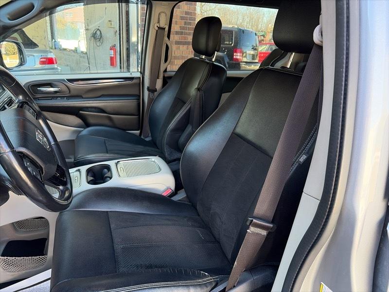 Dodge Grand Caravan SXT 2019