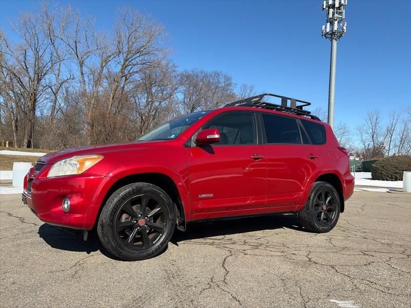 Toyota RAV4 Limited V6 4WD 2010
