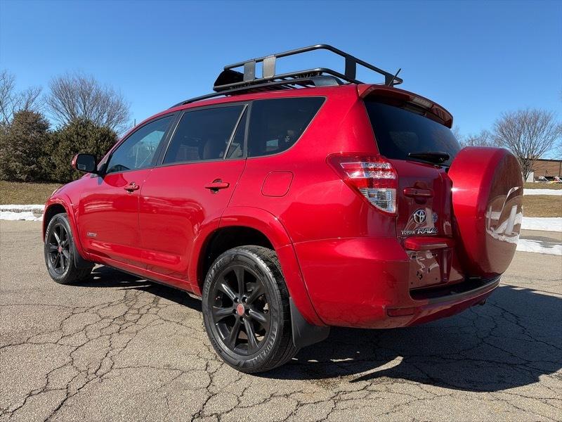 Toyota RAV4 Limited V6 4WD 2010