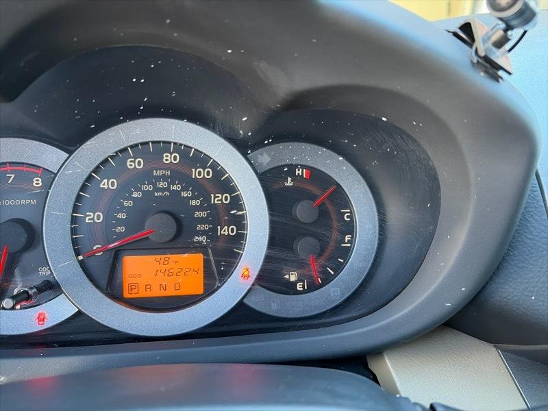 Toyota RAV4 Limited V6 4WD 2010