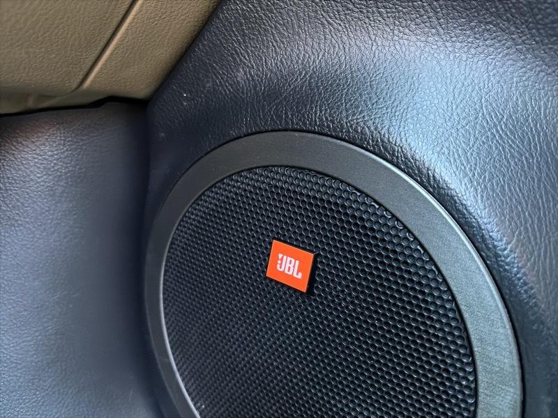 Toyota RAV4 Limited V6 4WD 2010