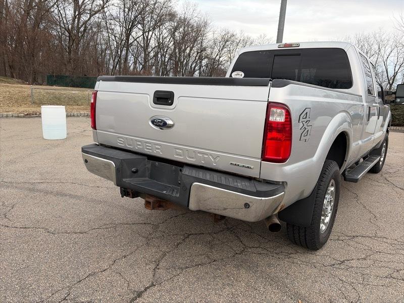 Ford F-250 SD XLT Crew Cab Long Bed 4WD 2016