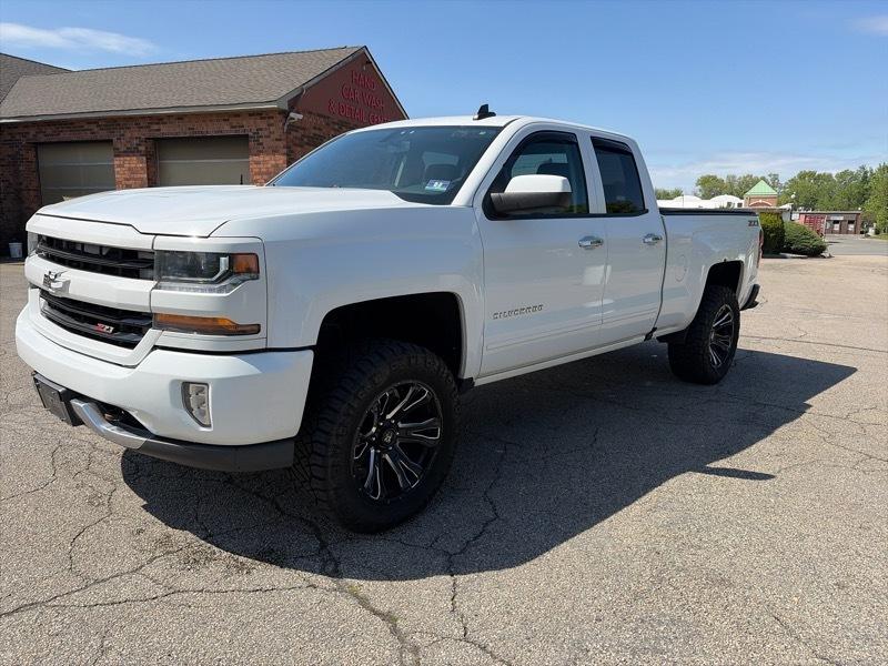 Chevrolet Silverado 1500 4WD Crew Cab 153.0" LT w/1LT 2016