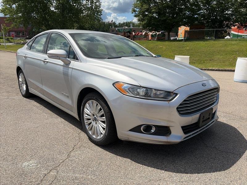 Ford Fusion Hybrid SE 2014