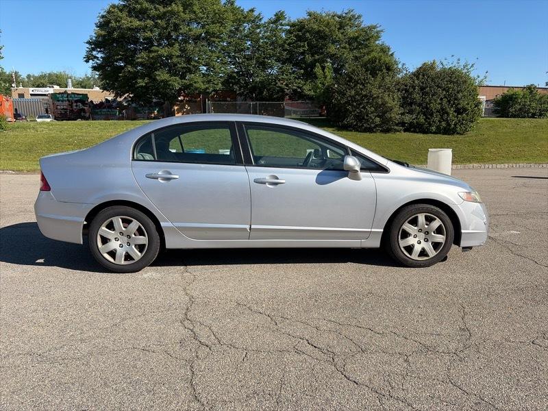 Honda Civic 4dr Sdn LX Auto 2010