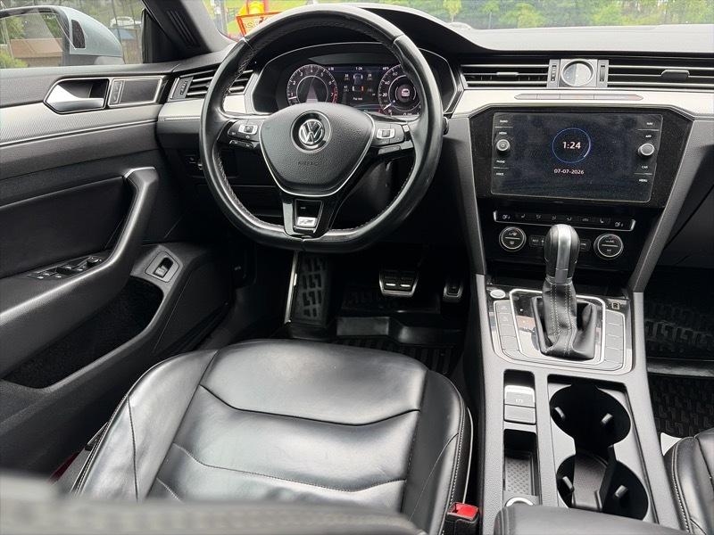 Volkswagen Arteon SEL w/ R-Line 2019