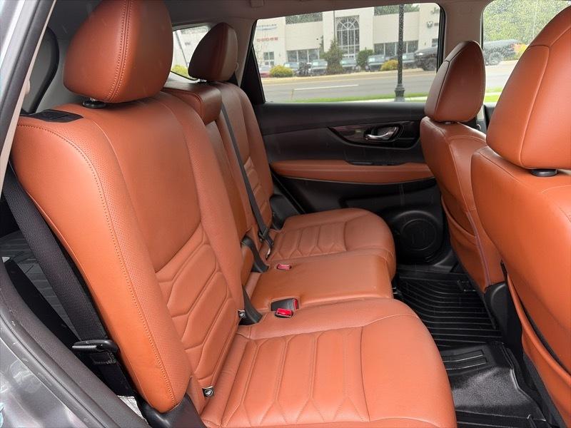 Nissan Rogue SV AWD 2018