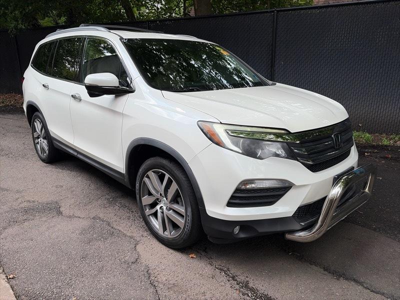 Honda Pilot Touring 4WD 2017