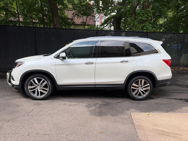 Honda Pilot Touring 4WD 2017
