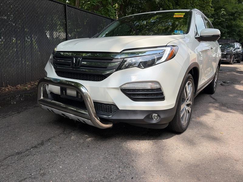 Honda Pilot Touring 4WD 2017