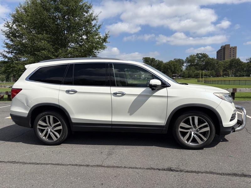 Honda Pilot Touring 4WD 2017