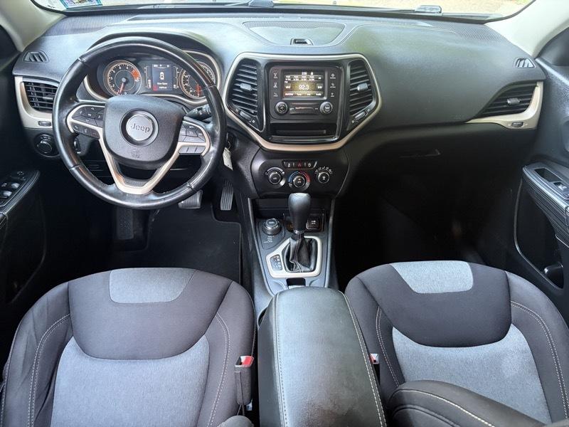 Jeep Cherokee Sport 4WD 2017