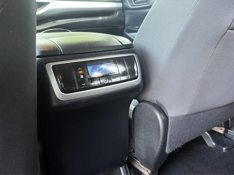 Toyota Highlander LE FWD I4 2014