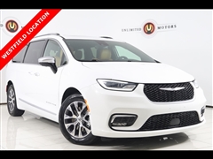 2023 Chrysler Pacifica Hybrid 