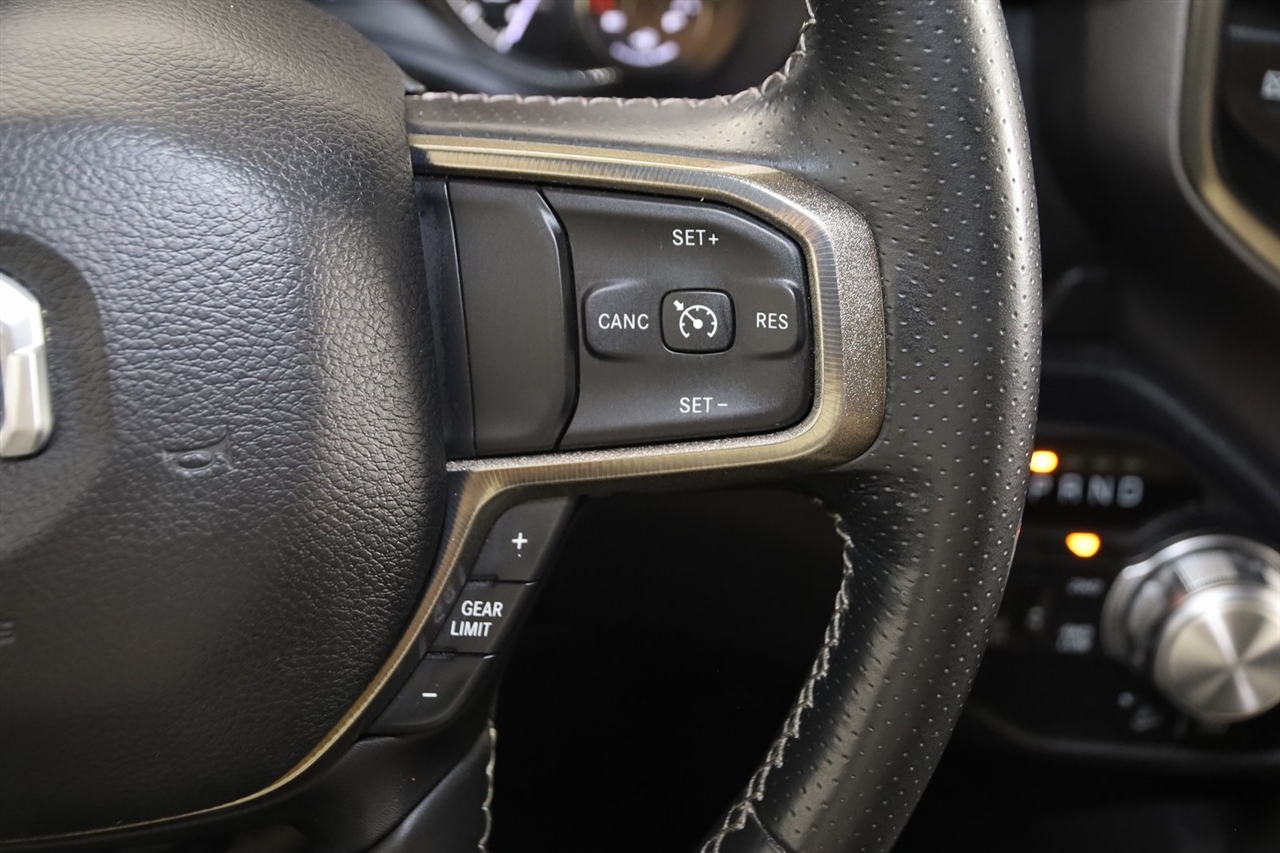 RAM 1500 Rebel Crew Cab SB 4WD 2021