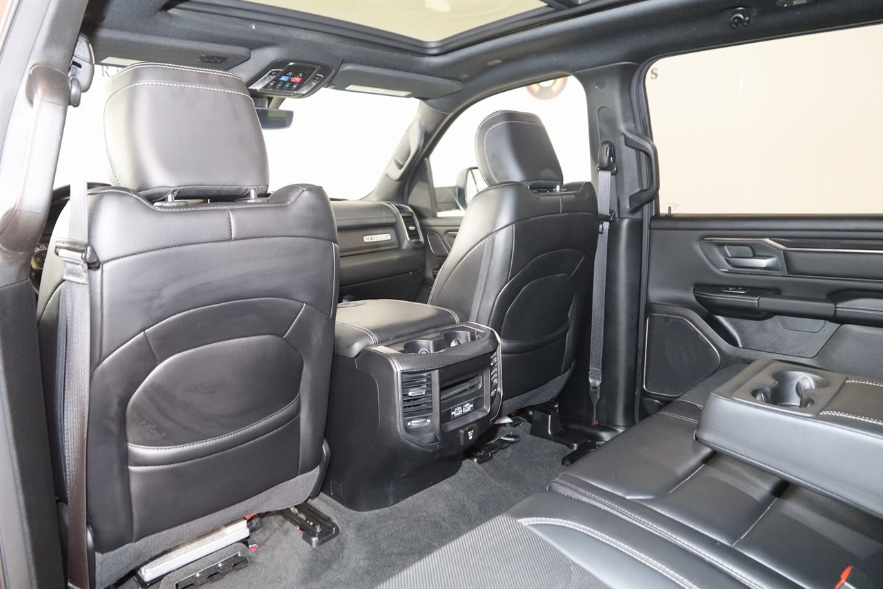 RAM 1500 Rebel Crew Cab SB 4WD 2021