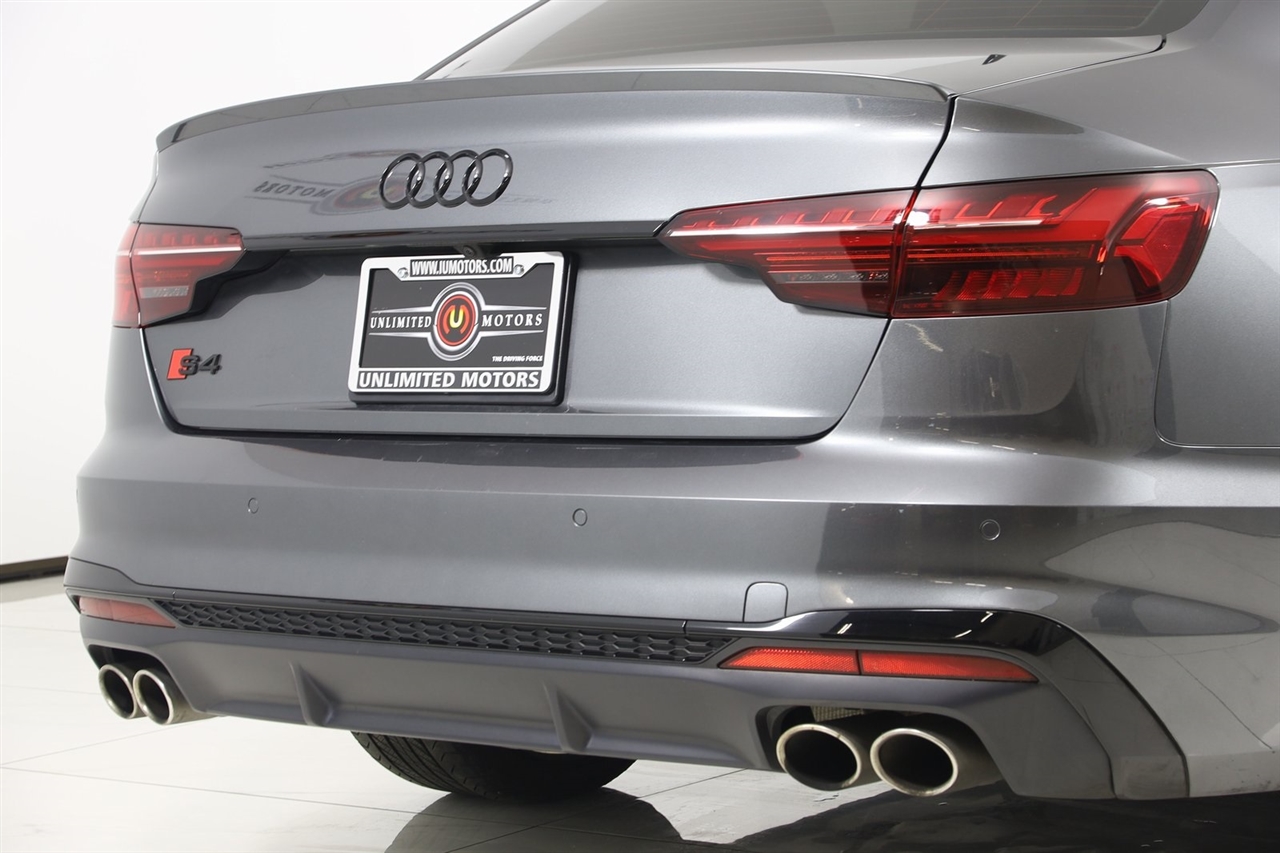Audi S4  2022