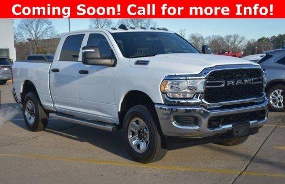 2023 RAM 3500 Tradesman Crew Cab 4WD