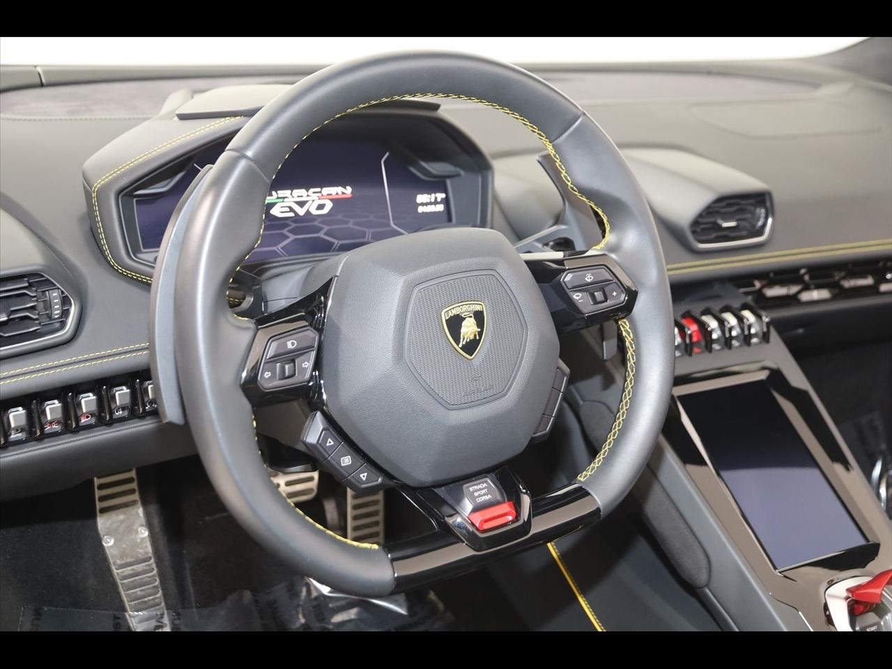 2023 Lamborghini Huracan EVO Spyder RWD