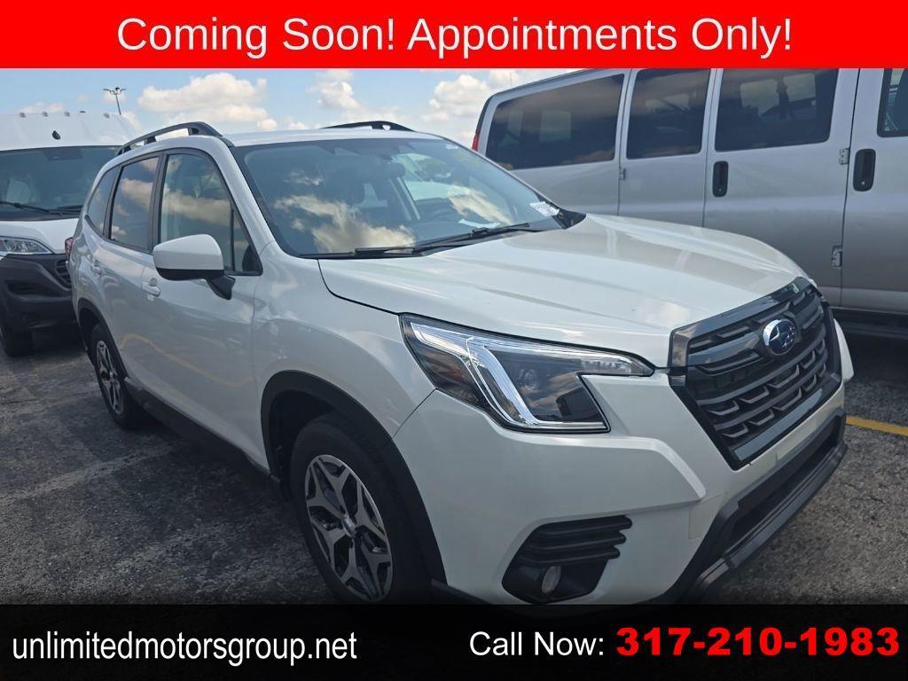 2023 Subaru Forester Premium CVT