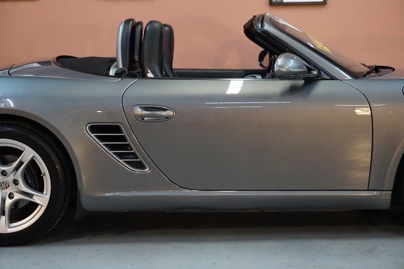 Porsche Boxster Base 2D Roadster 2009