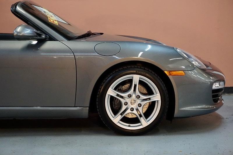 Porsche Boxster Base 2D Roadster 2009