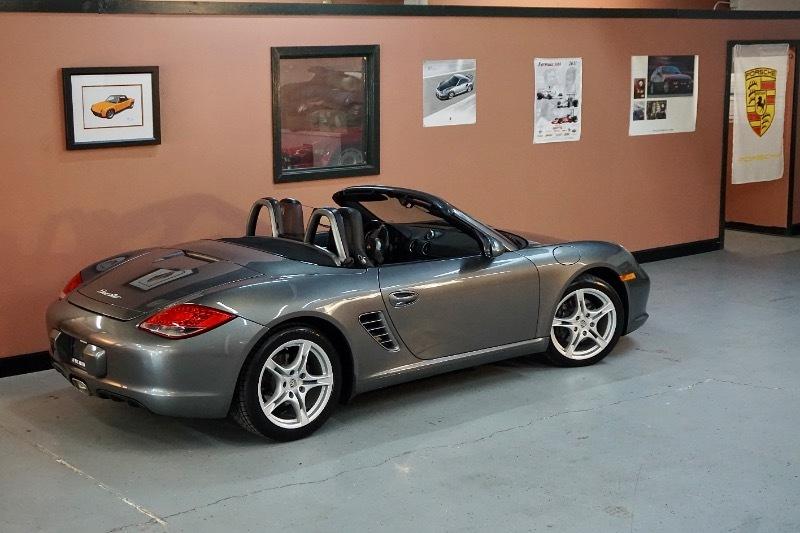 Porsche Boxster Base 2D Roadster 2009