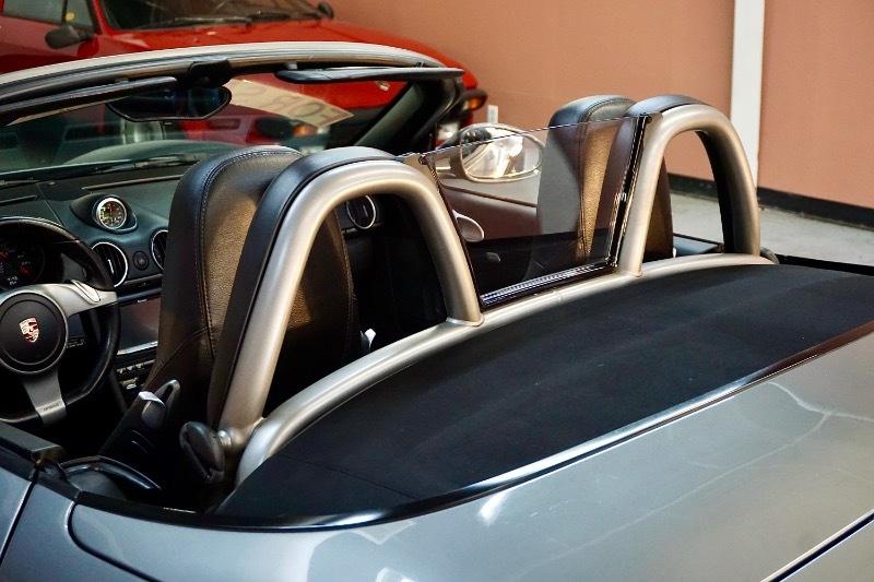 Porsche Boxster Base 2D Roadster 2009