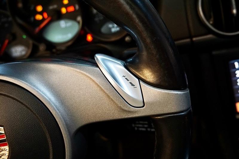 Porsche Boxster Base 2D Roadster 2009