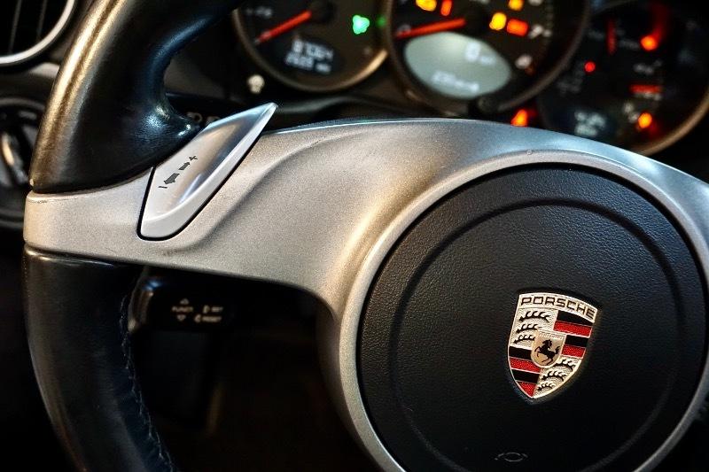 Porsche Boxster Base 2D Roadster 2009