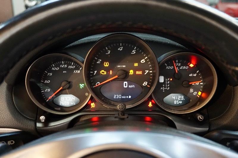 Porsche Boxster Base 2D Roadster 2009