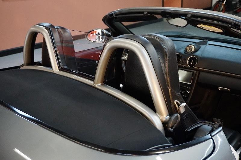 Porsche Boxster Base 2D Roadster 2009