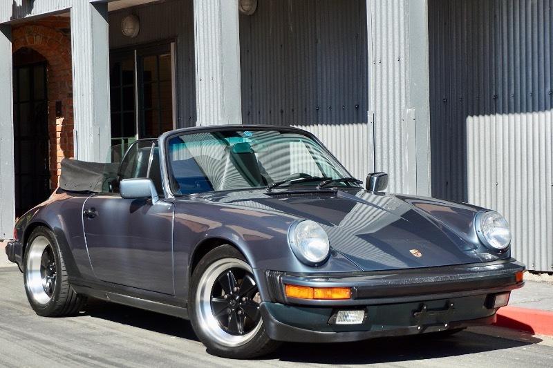 Porsche 911 Carrera 2dr Cabriolet 5-Spd 1987
