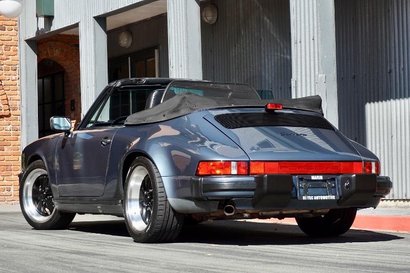 Porsche 911 Carrera 2dr Cabriolet 5-Spd 1987