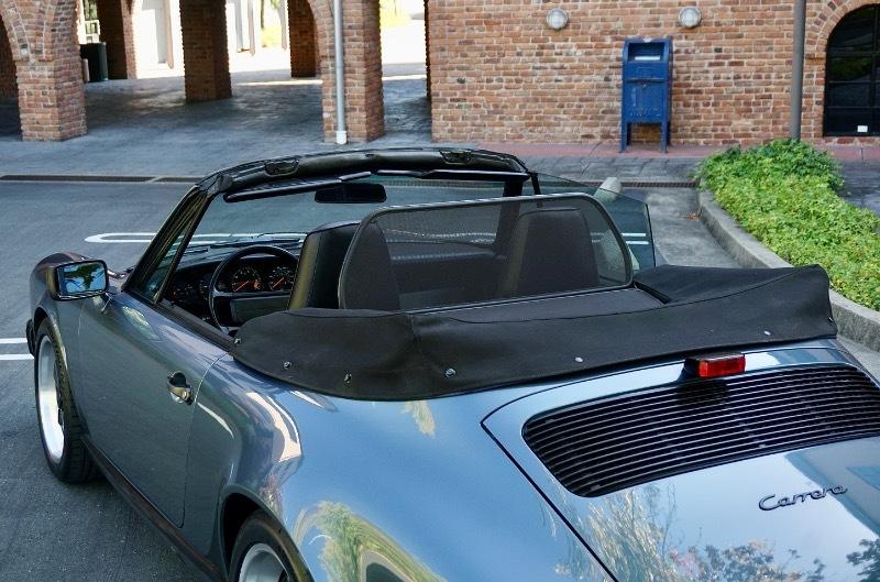 Porsche 911 Carrera 2dr Cabriolet 5-Spd 1987