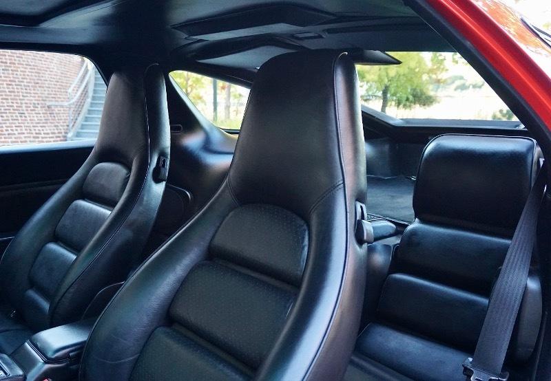 Porsche 928S 2dr Coupe 5-Spd 1986