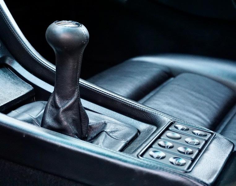 Porsche 928S 2dr Coupe 5-Spd 1986