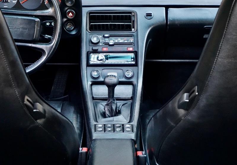 Porsche 928S 2dr Coupe 5-Spd 1986