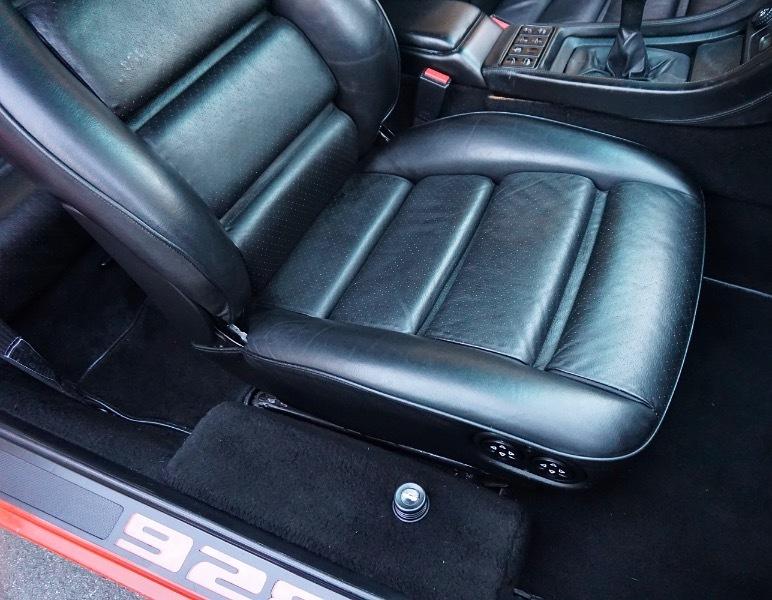 Porsche 928S 2dr Coupe 5-Spd 1986
