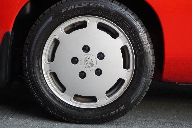 Porsche 928S 2dr Coupe 5-Spd 1986