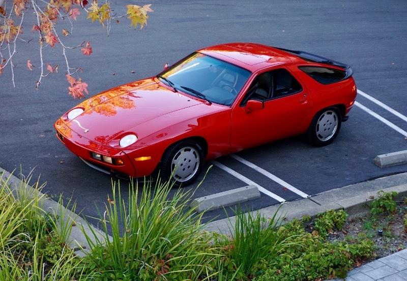Porsche 928S 2dr Coupe 5-Spd 1986
